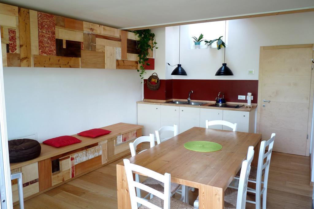B&B Casa Sul Lago - Appartamenti Calceranica al Lago Zimmer foto
